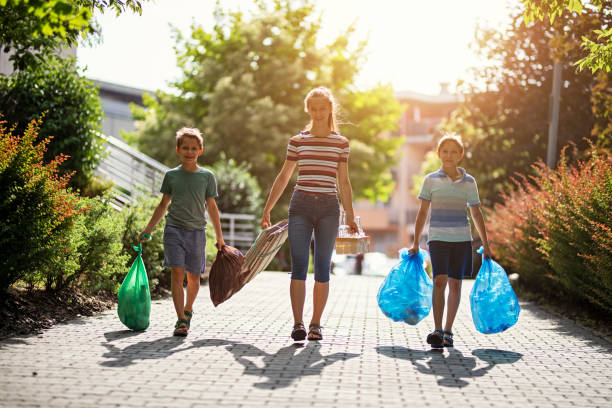 Best Construction Debris Removal  in Strawberry, CA